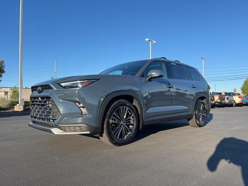 2024 Toyota Grand Highlander Hybrid Limited MAX