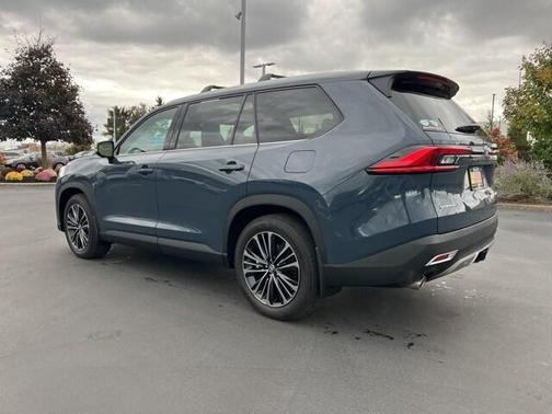 2024 Toyota Grand Highlander Hybrid Limited MAX