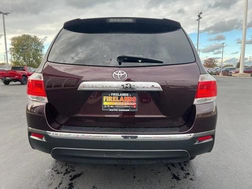 2012 Toyota Highlander SE