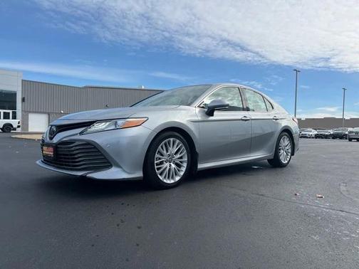 2019 Toyota Camry XLE