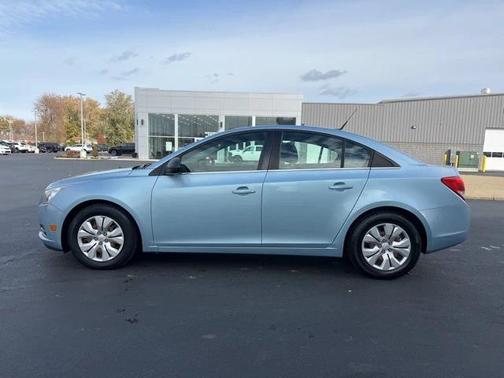 2012 Chevrolet Cruze LS