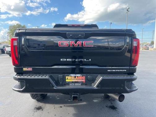2024 GMC Sierra 2500 Denali