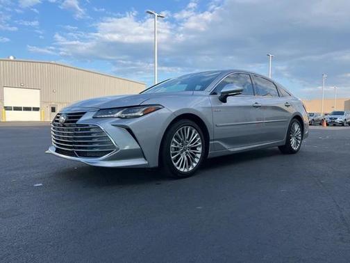 2020 Toyota Avalon Hybrid Limited