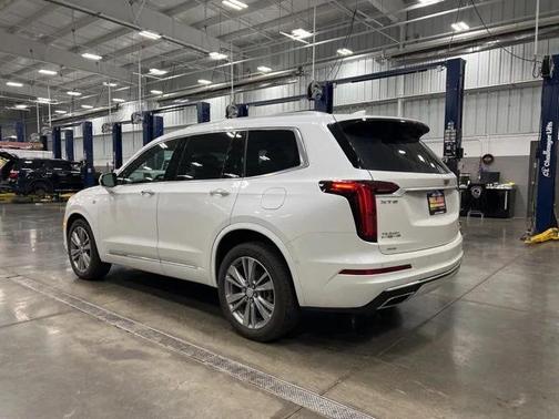 2023 Cadillac XT6 Premium Luxury AWD