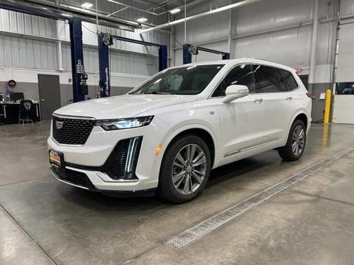 2023 Cadillac XT6 Premium Luxury AWD