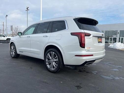 2023 Cadillac XT6 Premium Luxury AWD