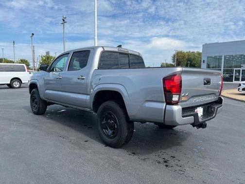 2020 Toyota Tacoma SR