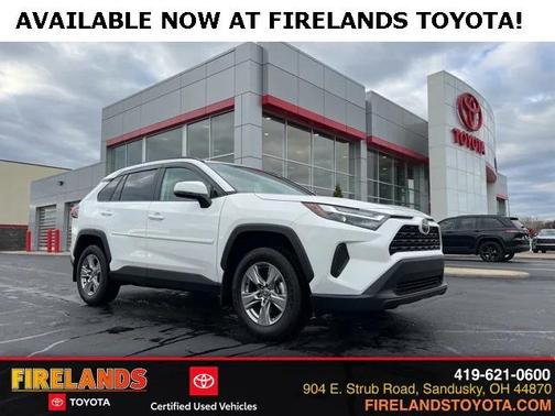 2022 Toyota RAV4 XLE