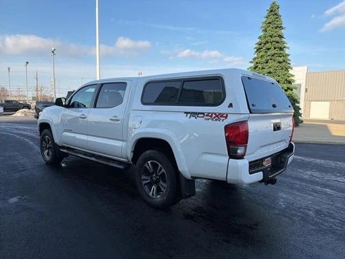 2017 Toyota Tacoma TRD Sport