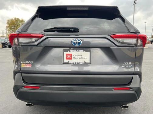 2021 Toyota RAV4 Hybrid XLE