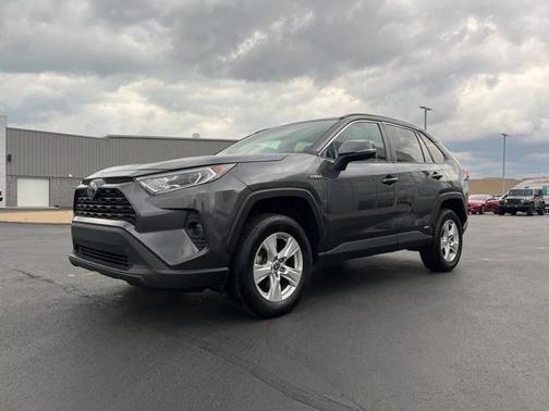 2021 Toyota RAV4 Hybrid XLE