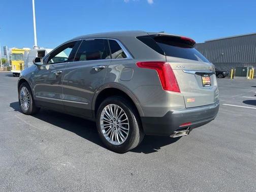 2018 Cadillac XT5 Luxury