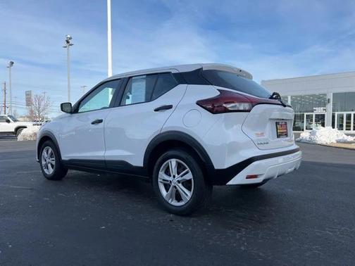 2024 Nissan Kicks S