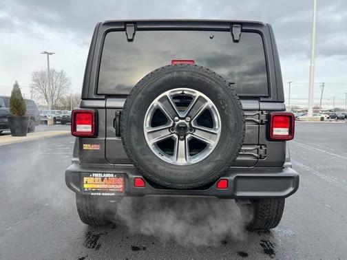 2022 Jeep Wrangler Unlimited Sahara