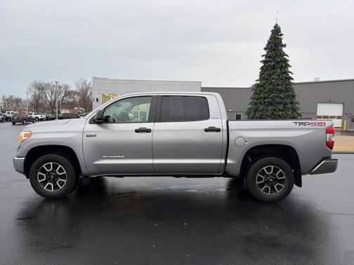 2016 Toyota Tundra SR5