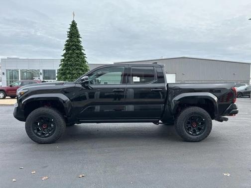 2025 Toyota Tacoma TRD Pro