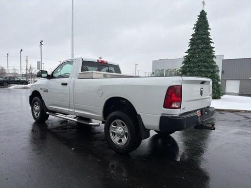 2018 RAM 2500 Tradesman Regular Cab 4x4 8' Box