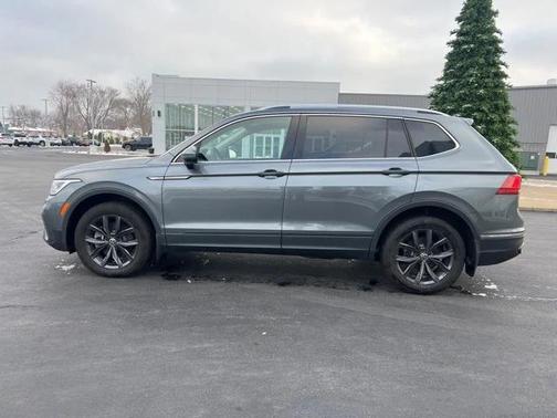 2024 Volkswagen Tiguan 2.0T SE
