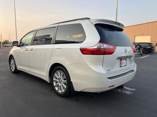 2016 Toyota Sienna Limited