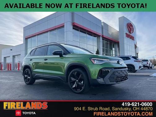 2025 Volkswagen Taos 1.5T SE Black