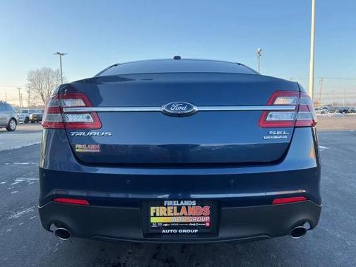 2016 Ford Taurus SEL