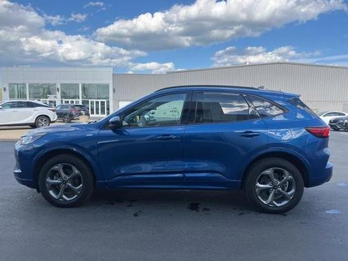 2023 Ford Escape ST-Line Select