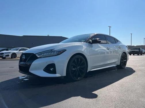 2023 Nissan Maxima SR Xtronic CVT