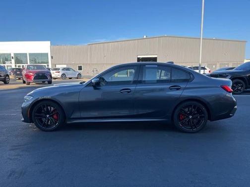 2019 BMW 330 xDrive