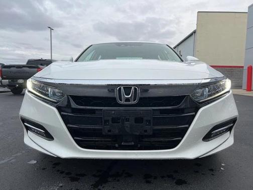 2018 Honda Accord Hybrid EX