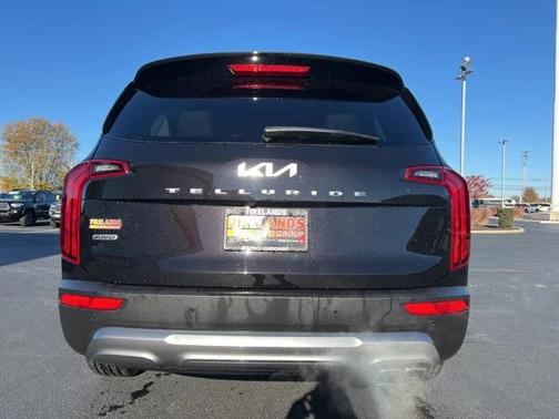 2022 Kia Telluride S