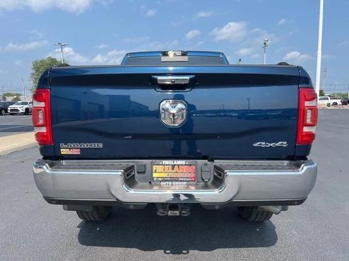 2022 RAM 2500 Laramie Crew Cab 4x4 6'4' Box