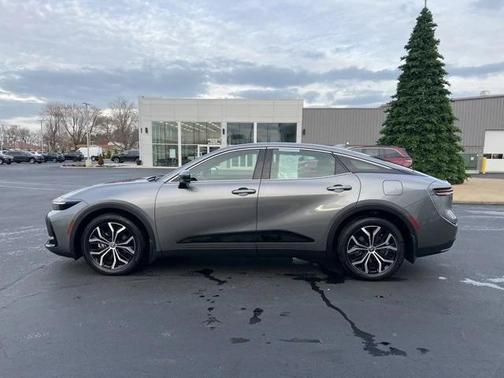 2023 Toyota Crown XLE