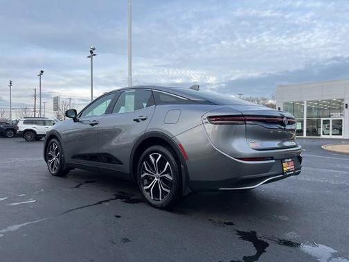 2023 Toyota Crown XLE