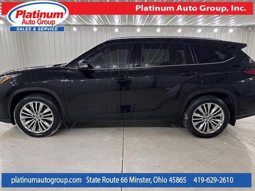 2022 Toyota Highlander Platinum