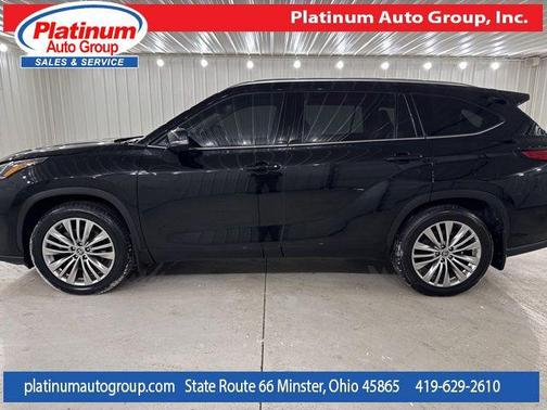 2022 Toyota Highlander Platinum