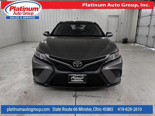 2018 Toyota Camry SE