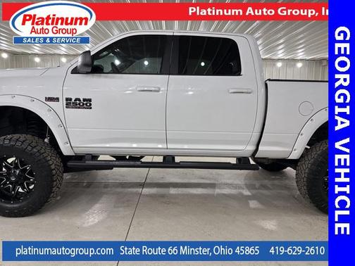2017 RAM 2500 Big Horn Crew Cab 4x4 6'4' Box