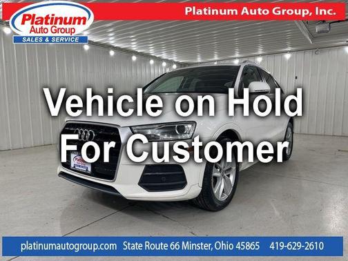 Cortina White 2017 Audi Q3 2.0T Premium