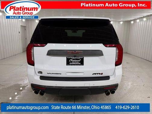 2022 GMC Yukon XL 4WD AT4