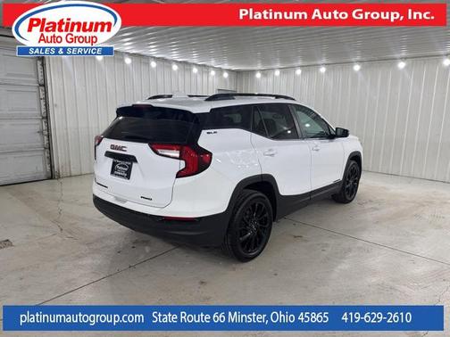 2024 GMC Terrain SLE
