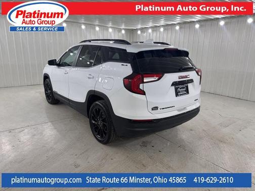 2024 GMC Terrain SLE