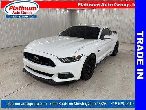 Oxford White 2017 Ford Mustang GT