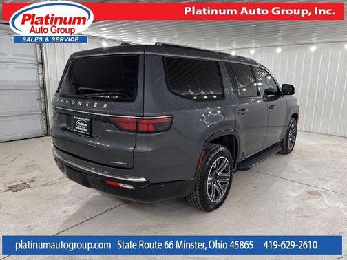 2022 Jeep Wagoneer Series III 4x4