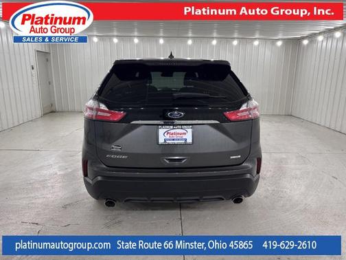 2020 Ford Edge SE