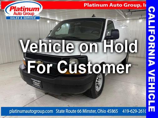 Summit White 2016 Chevrolet Express 3500 Work Van