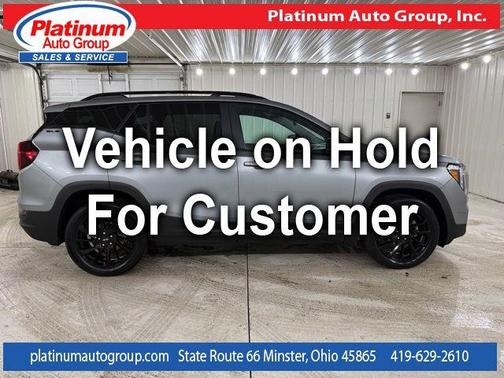 2024 GMC Terrain SLE