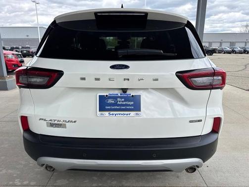 STAR WHITE METALLIC TRI-COA 2023 Ford Escape PLATINUM