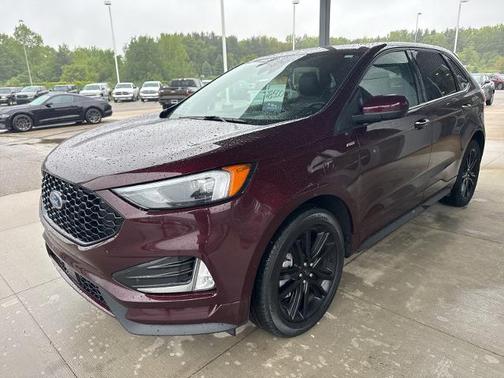 2022 Ford Edge ST LINE
