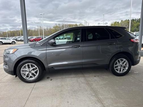 CARBONIZED GRAY 2024 Ford Edge SEL