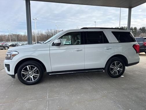 2022 Ford Expedition XLT